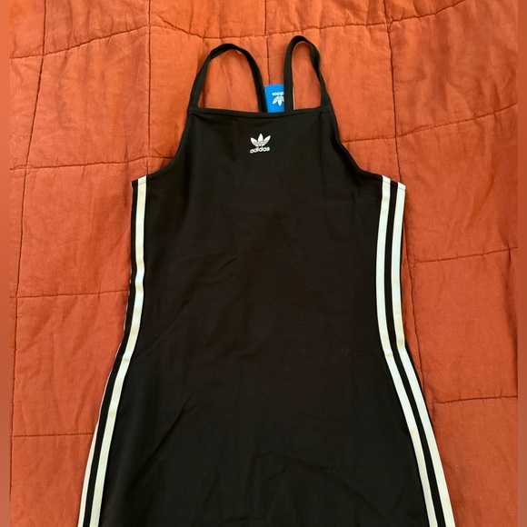 Adidas ADICOLOR 3-STRIPES MAXI
DRESS - Picture 6 of 10